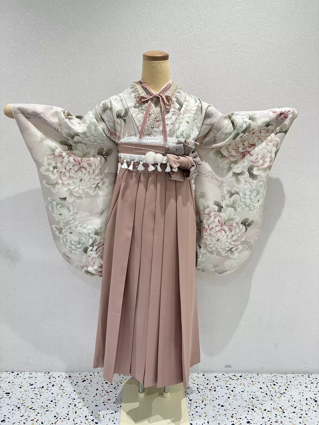 TAKAZEN姫路店　加古川市　高砂市　人気振袖　振袖レンタル　姫路市　成人式　卒業式　袴　振袖　イマドキ振袖　香音　