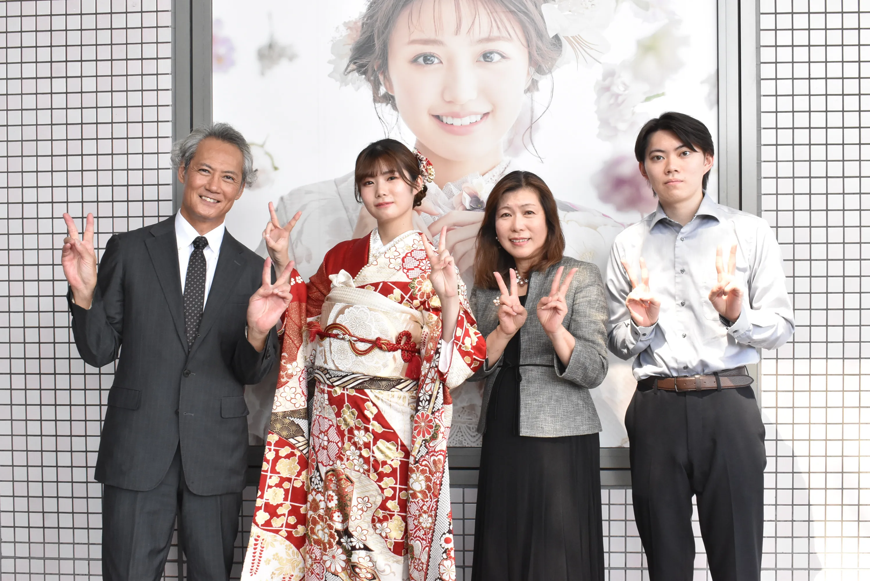 振袖　前撮り撮影会　TAKAZEN堺店　プレミアム古典　赤　高級　カワイイ