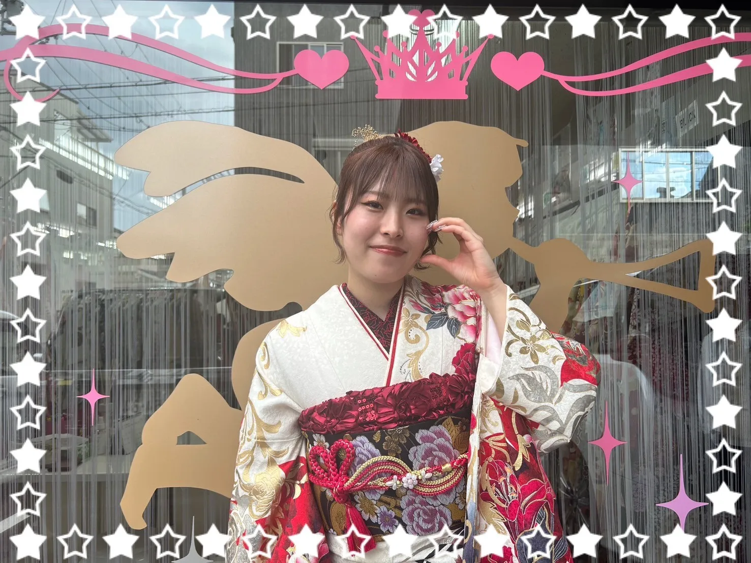 成人式　振袖　前撮り撮影会　奈良　モード系　赤/白/ピンク　バラ柄　派手　華やか　ゴージャス　ギャル振袖　人気　かわいい　中村りおん