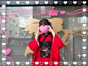 成人式　振袖　前撮り撮影会　奈良　レトロ　赤無地　正絹　シンプル　目立つ　誰とも被らない振袖　個性派　派手リボンアレンジ