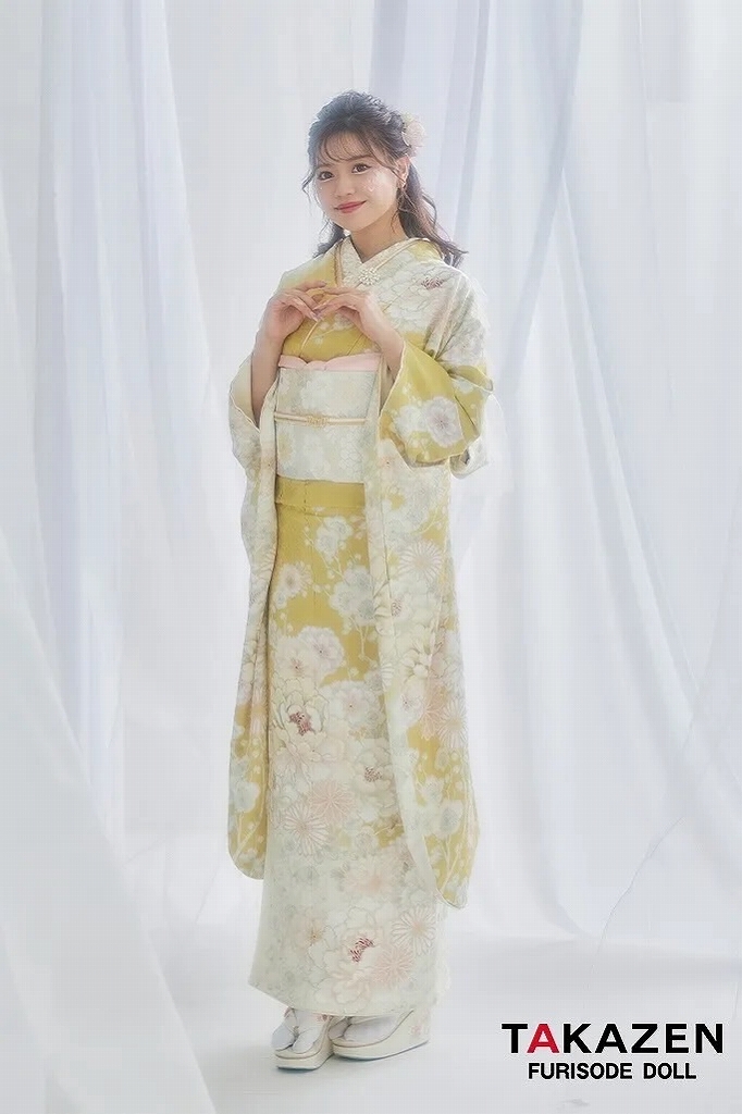 振袖　レンタル　奈良　帯　可愛い　アレンジ　華やか　綺麗　くすみカラー古典　黄色/ビタミンカラー　牡丹柄　華やか　ワントーンコーデ　かわいい