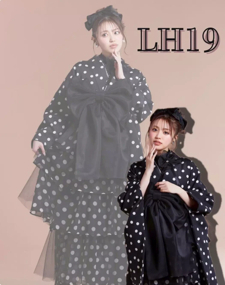 TAKAZEN姫路店　ヘップバーン袴　新作袴　ツイード　　ブラック　袴黒　イマドキ　おしゃれ　姫路袴レンタル　加古川袴レンタル　