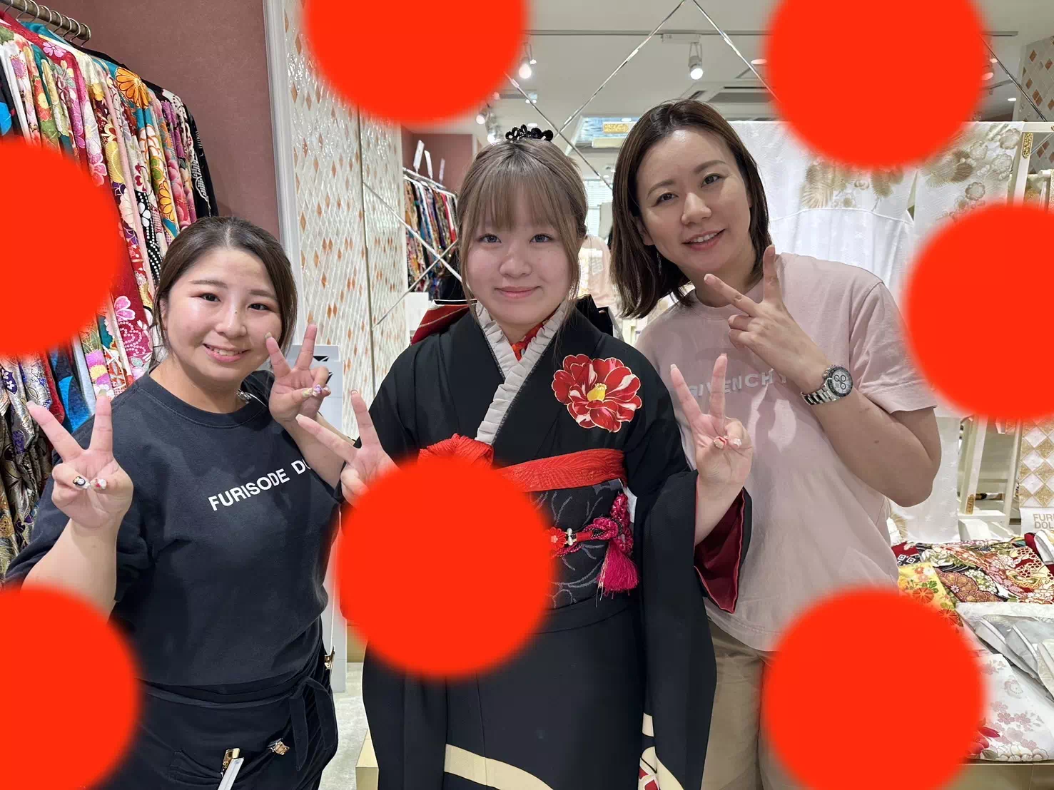 TAKAZEN姫路店　姫路市　成人式　卒業式　袴　振袖　イマドキ振袖　レトロ　黒　大柄　シンプル