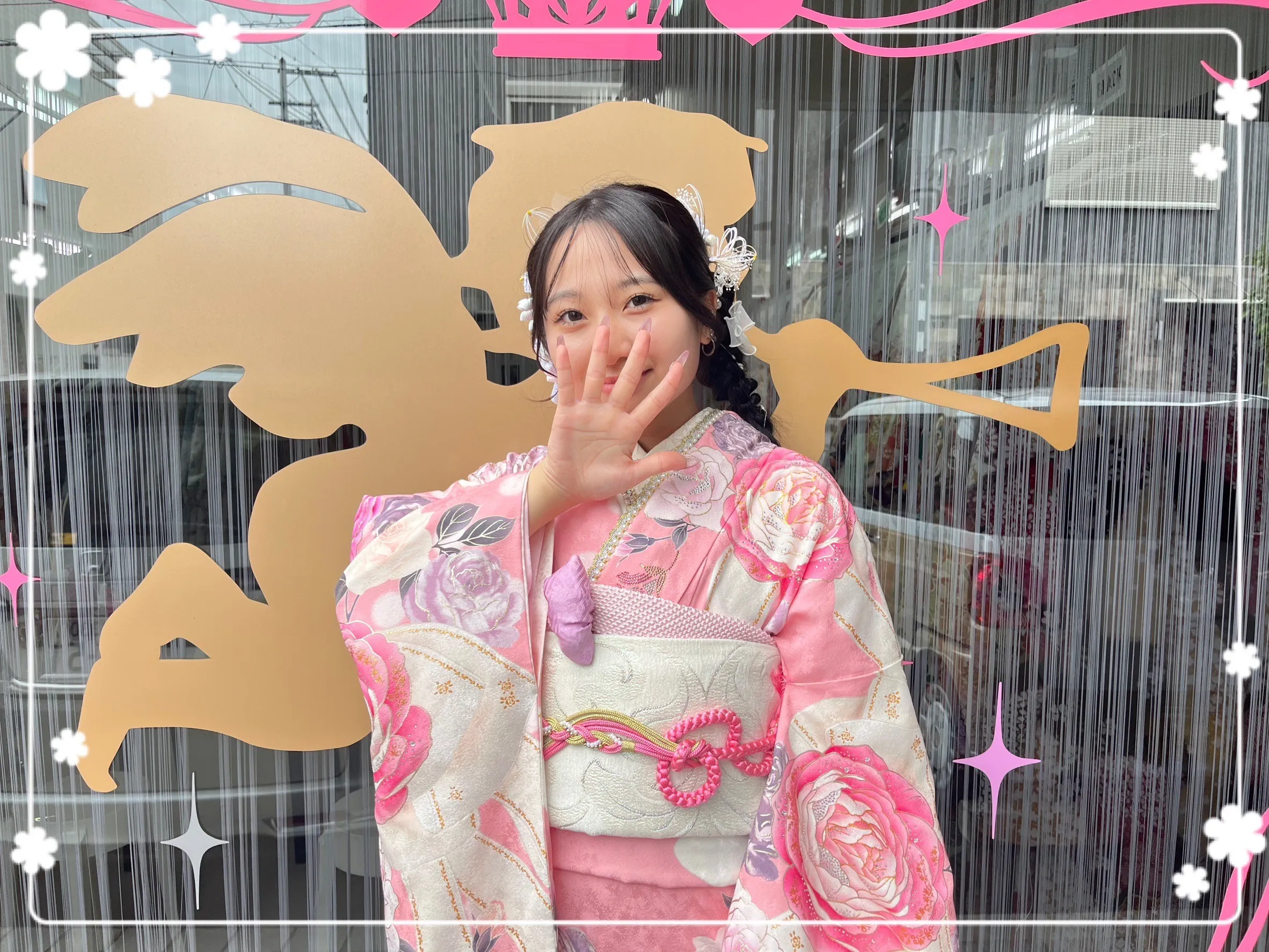 成人式　振袖　前撮り撮影会　ヘップバーン　ピンク/紫　バラ柄/リボン柄/ドット柄　かわいい　お洒落　人気　かわいい　写真映えする振袖