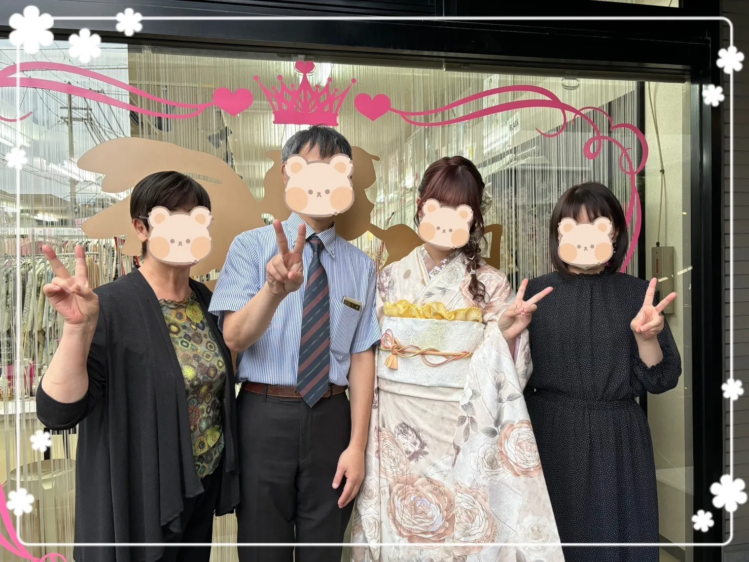 成人式　振袖　前撮り撮影会　ヘップバーン　ベージュ/淡色/くすみ　バラ柄/リボン柄　エレガント　お洒落　スワロフスキー付き　かわいい　ブリッジマン遊七