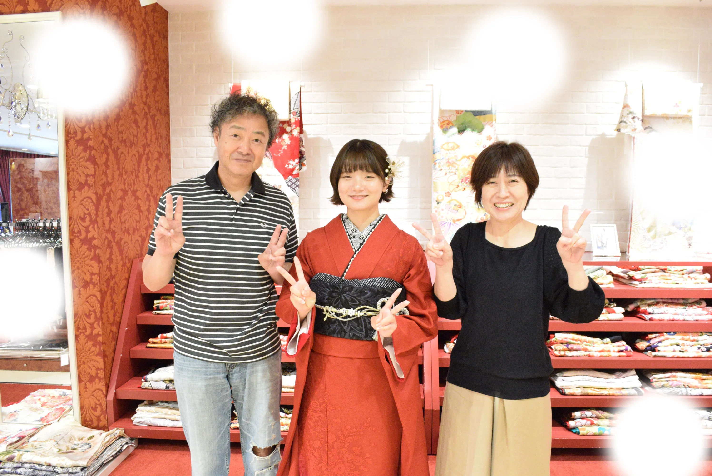 成人式　前撮り　梅田　赤　無地　ヴィンテージ　かっこいい　オシャレ