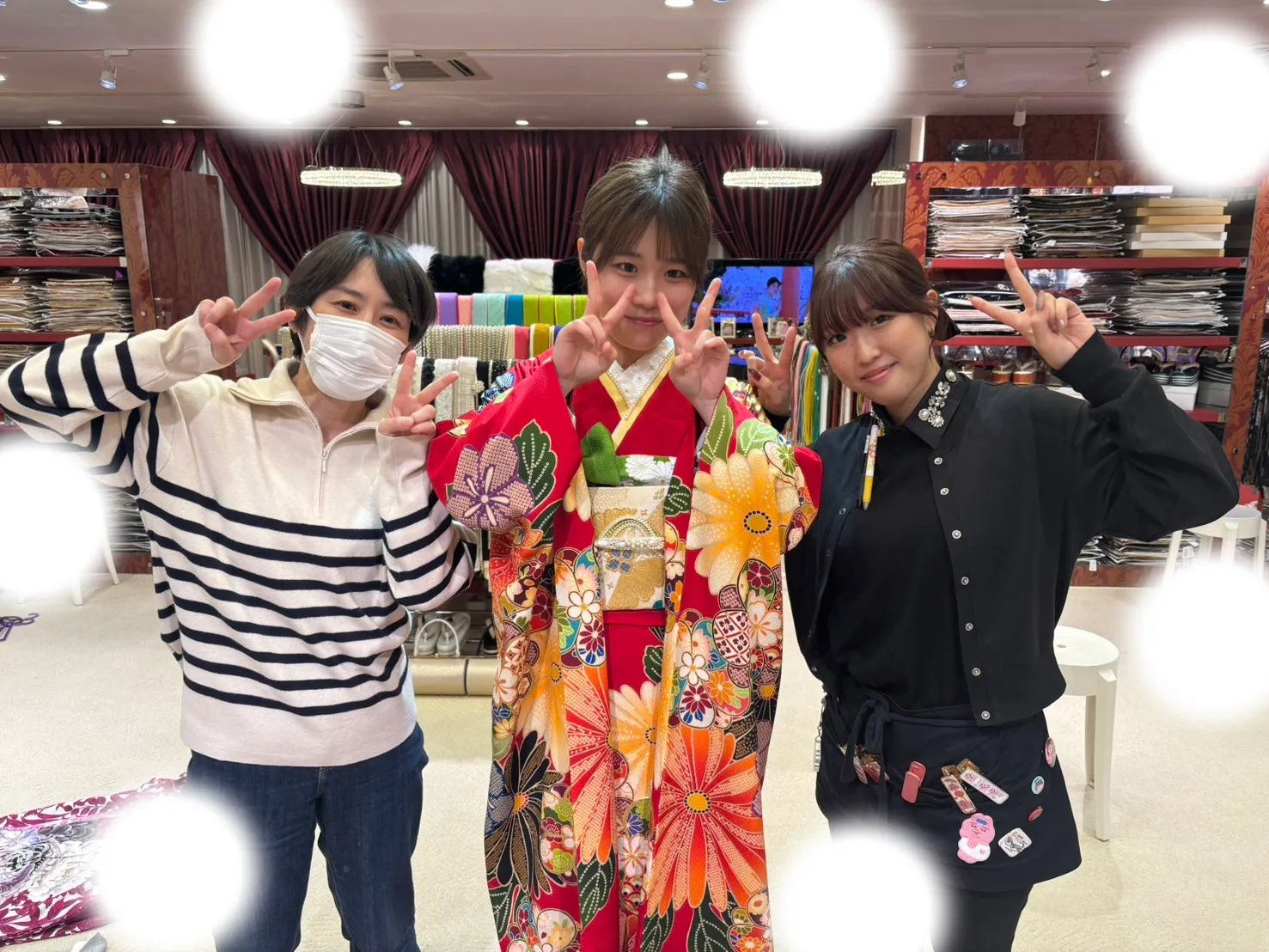 成人式　前撮り　梅田　振袖レンタル　古典　かわいい　赤色
