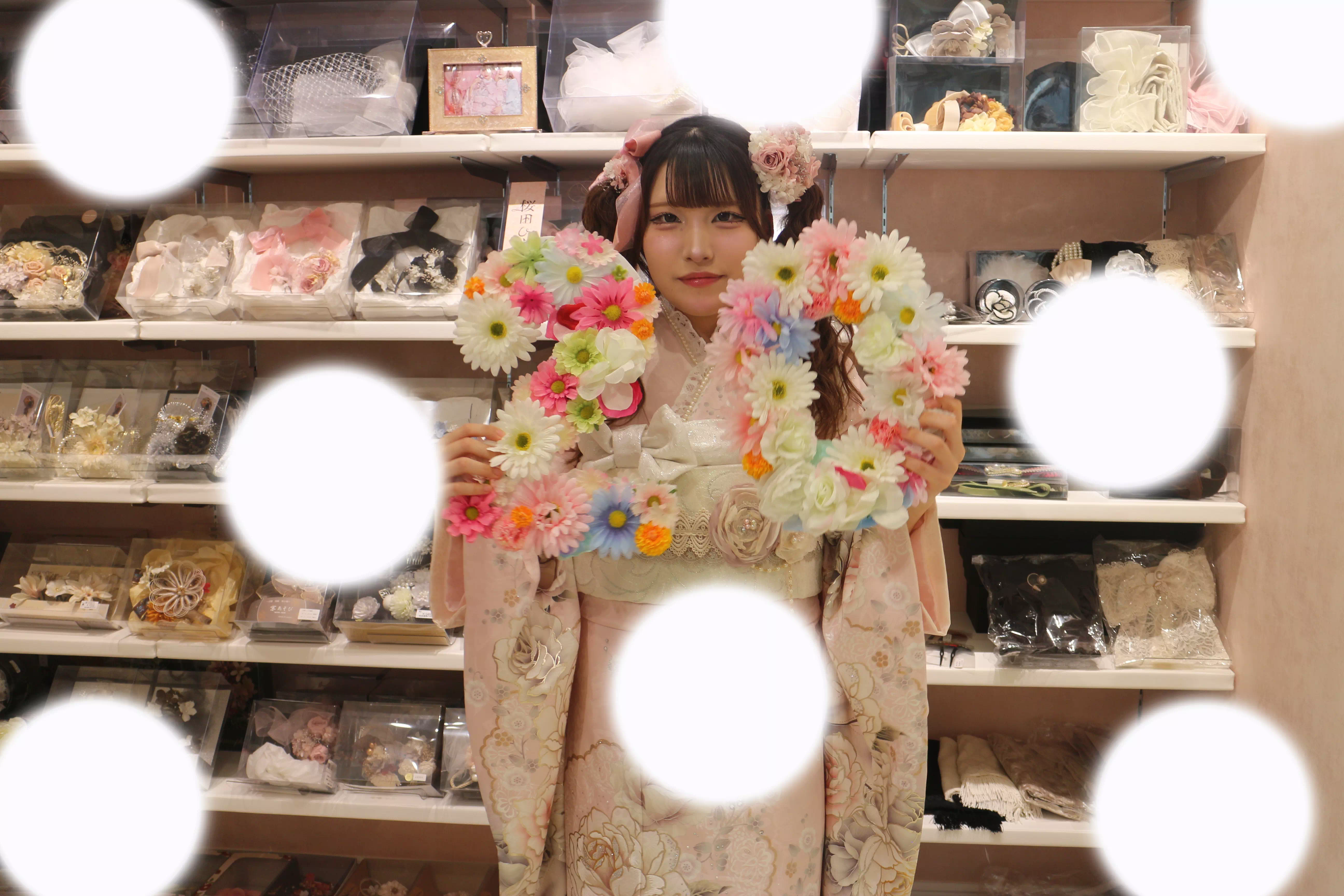 TTAKAZEN神戸店　　ヘップバーン　ピンク前撮り撮影会　イマドキ　カワイイ　コディネート　振袖　レンタル　