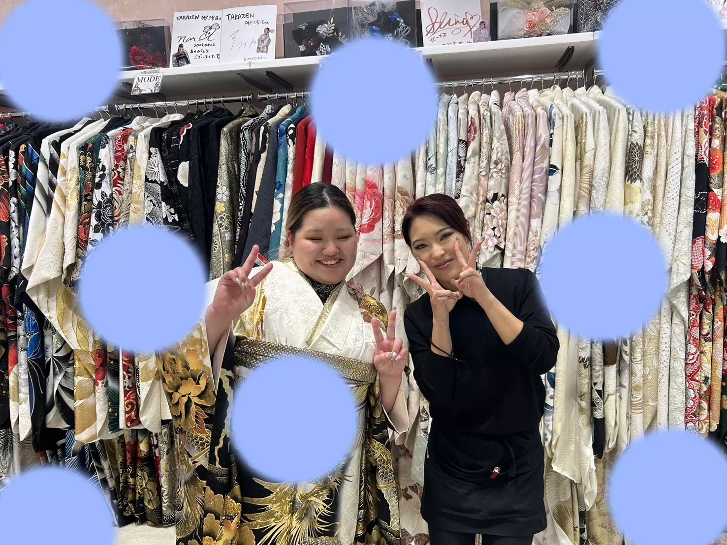 TAKAZEN神戸店　　キラキラ　派手　ジャパンモード　カッコイイ　前撮り撮影会　イマドキ　カワイイ　コディネート　振袖　レンタル　　