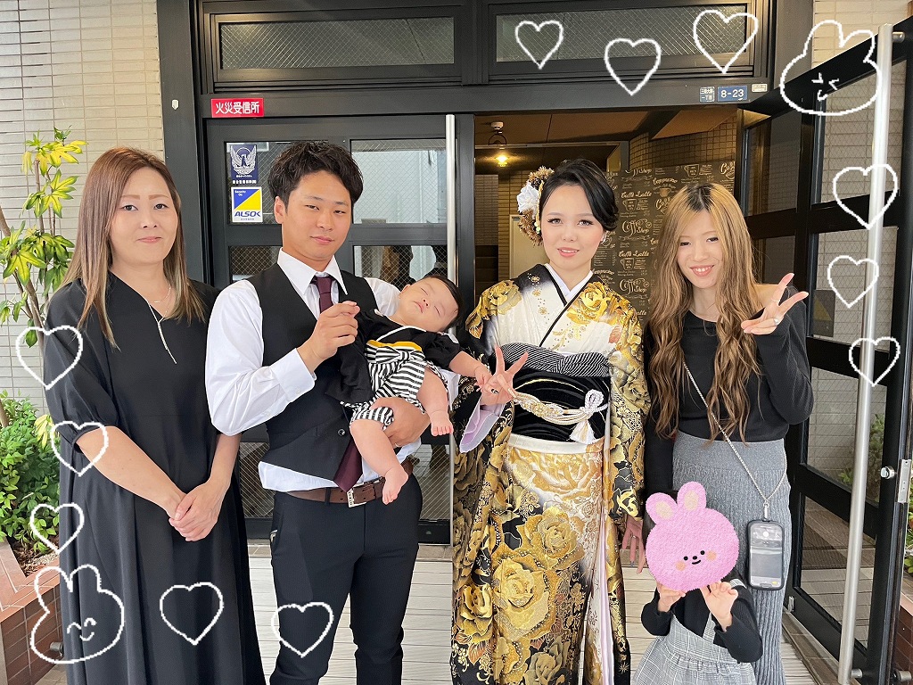 前撮り　撮影会　振袖　レンタル　奈良　きれい　かわいい　くすみ　ガーリー　古典　イマドキ　グラマラス　白/黒/ゴールド(金色)　バラ柄　派手　1番目立つ　ギャル振袖　スワロフスキー史上最多数　キラキラ　ゴージャス　中村りおん