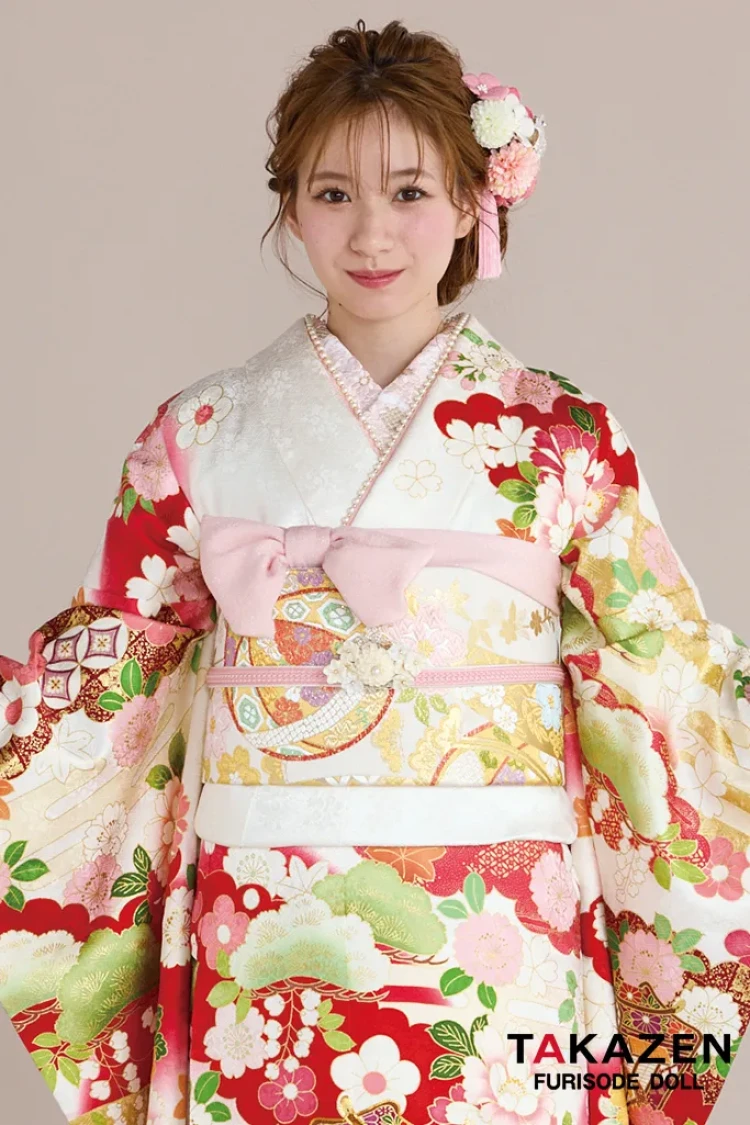 TAKAZENのレンタル振袖 正統派古典　白/赤　御所車柄/牡丹柄　吉澤織物/最高級金彩手描友禅　おしとやか　はんなり　上品　高級振袖　白宮みずほ【通販可】26016