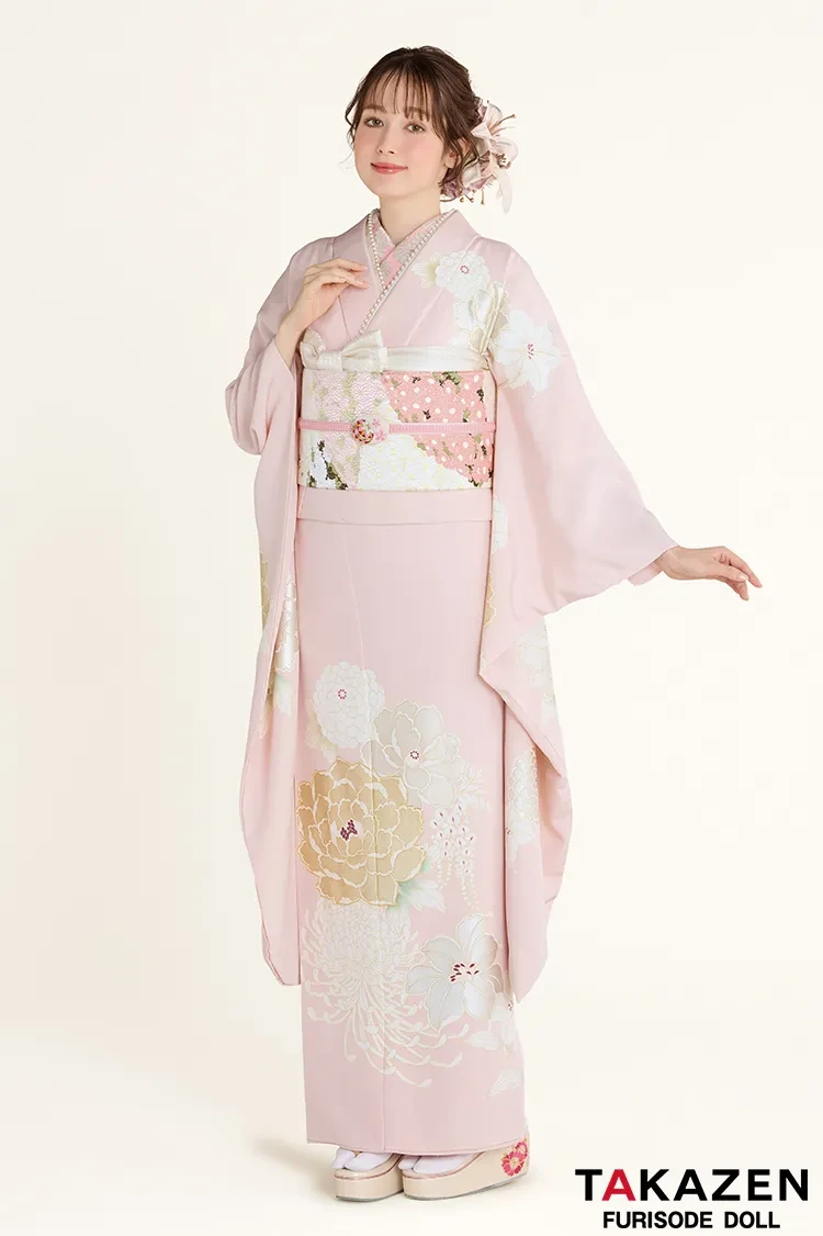 TAKAZENのレンタル振袖 正統派古典　ピンク/淡い色　牡丹柄　吉澤織物/最高級金彩手描友禅　シンプル　すっきり　柄少なめ振袖　はんなり　上品　周防ジゼル【通販可】26017