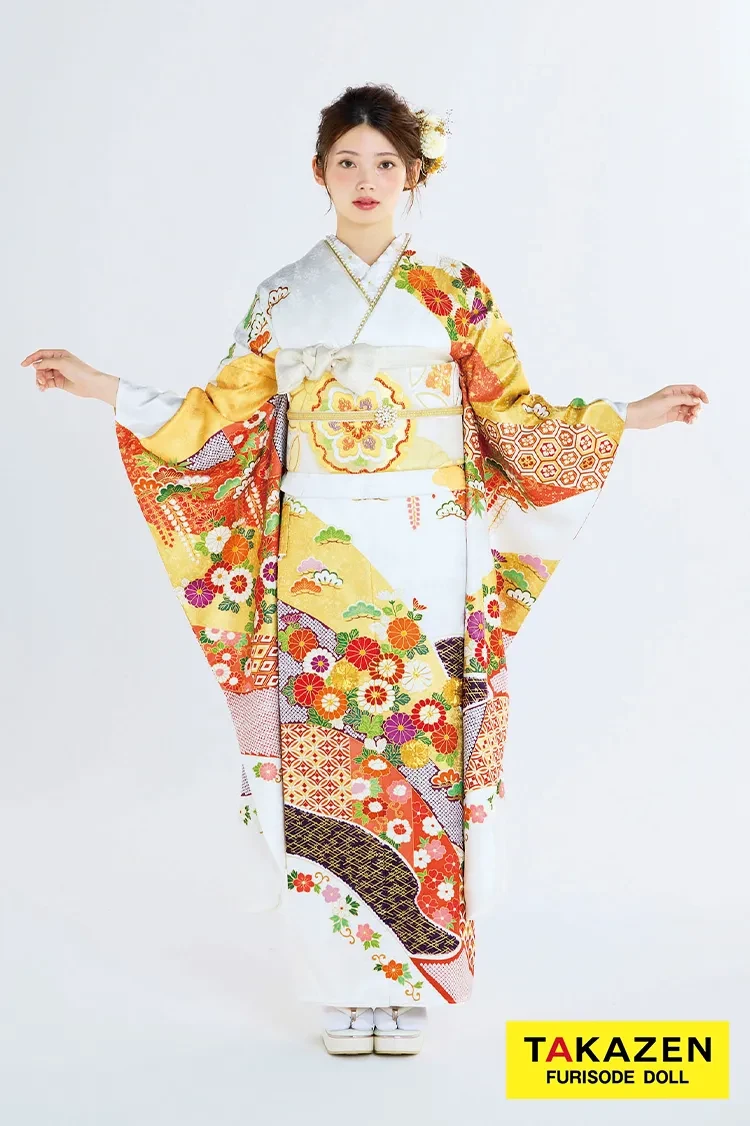 TAKAZENのレンタル振袖 プレミアム古典 吉澤織物 『逸品』最高級染繍桶絞り友禅 白/オレンジ 高級振袖 上品 柄小さめ 金駒刺繍 南琴奈【通販可】26029