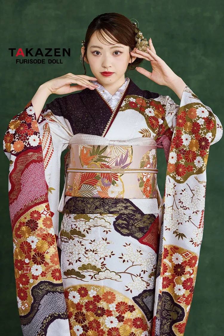 TAKAZENのレンタル振袖 プレミアム古典　青柳/最高級金駒繍絞り手描友禅　白/赤　菊柄　高級振袖　綺麗　はんなり　豪華　村上なずな【通販可】26045