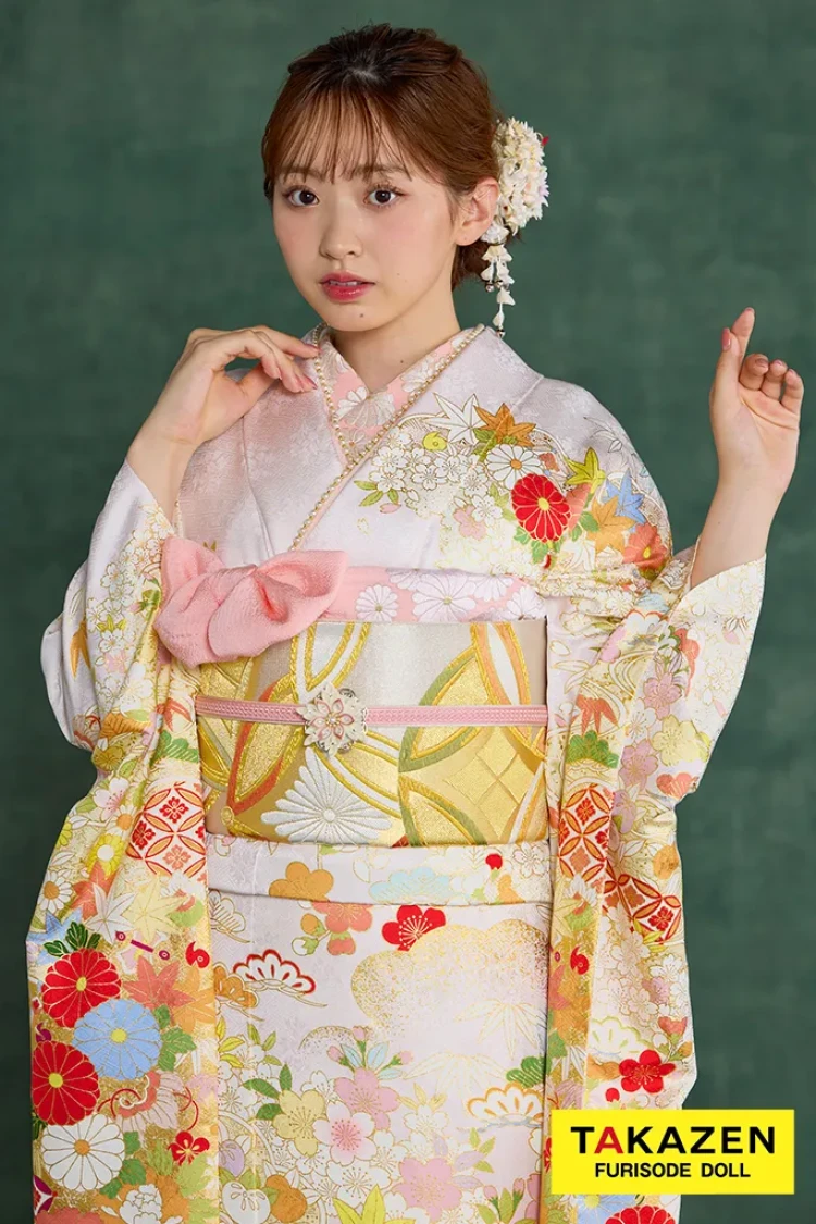 TAKAZENのレンタル振袖 プレミアム古典 青柳/最高級手描友禅 ピンク/薄い色 菊柄 かわいらしい振袖 はんなり 上品 清楚 村上なずな【通販可】26049