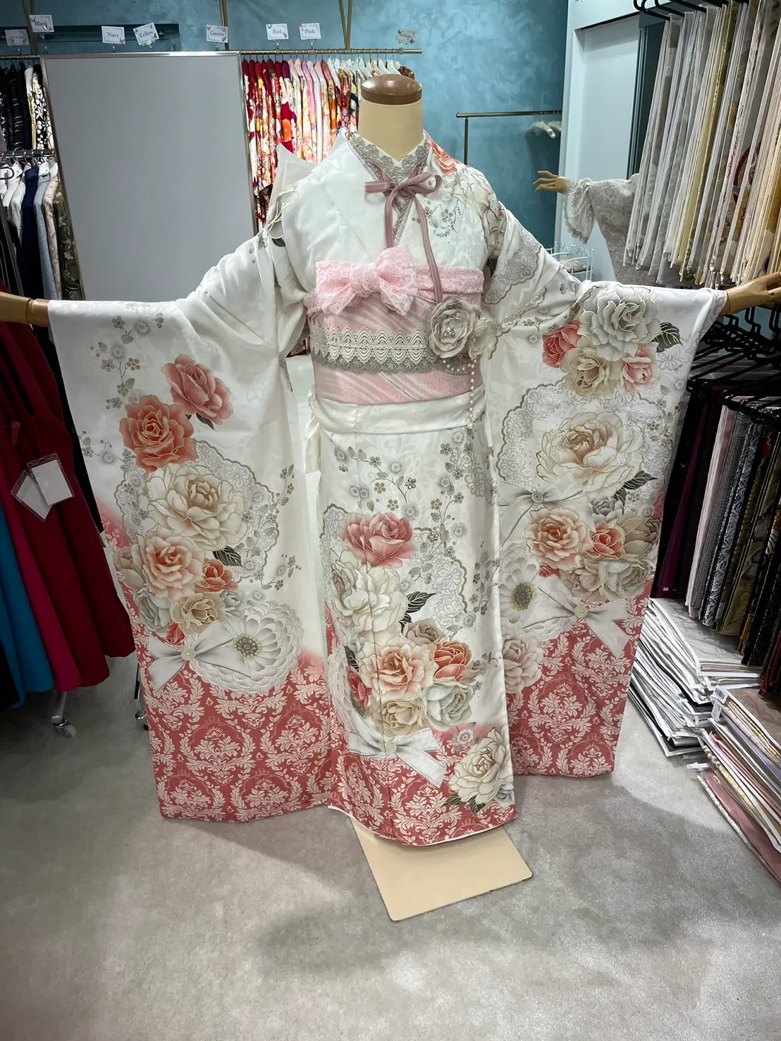コスメカラー　振袖レンタル　可愛い　キラキラ