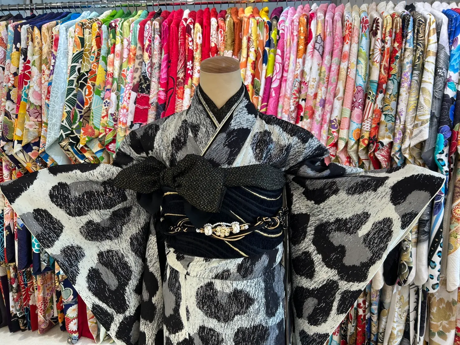 振袖　レンタル　TAKAZEN堺店