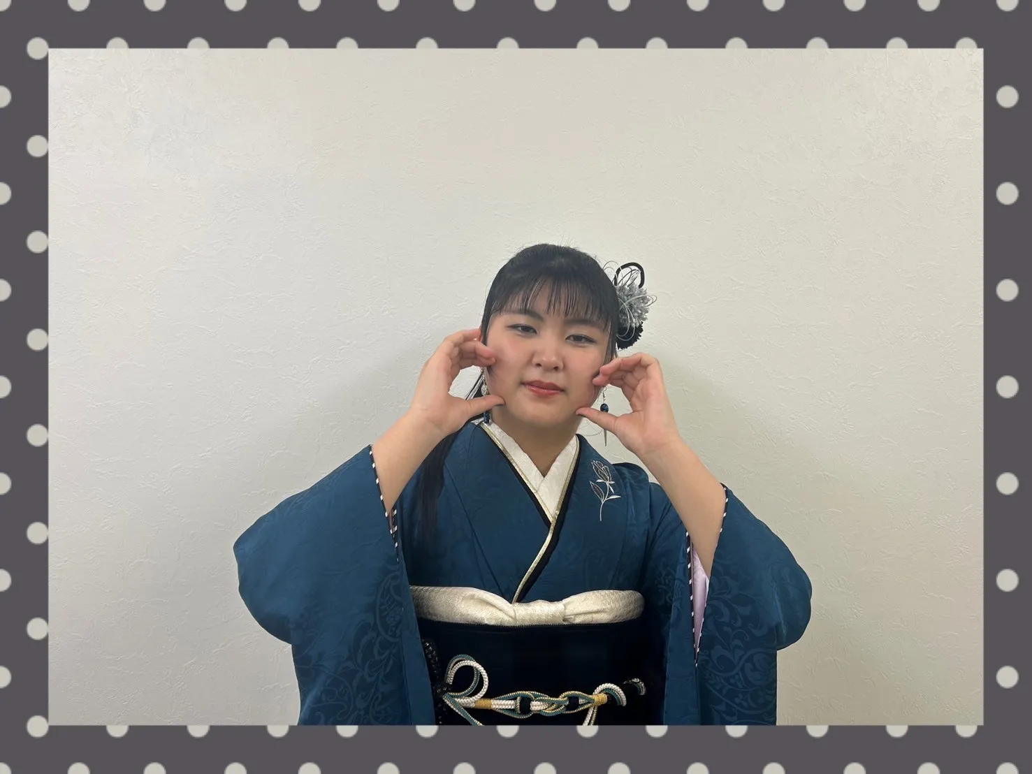 成人式　振袖　前撮り撮影会　奈良　青　ヴィンテージ　カッコいい　シンプル　目立つ　無地