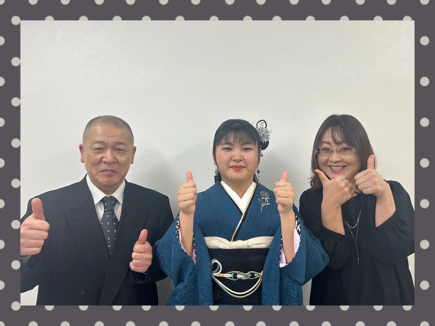 成人式　振袖　前撮り撮影会　奈良　青　ヴィンテージ　カッコいい　シンプル　目立つ　無地