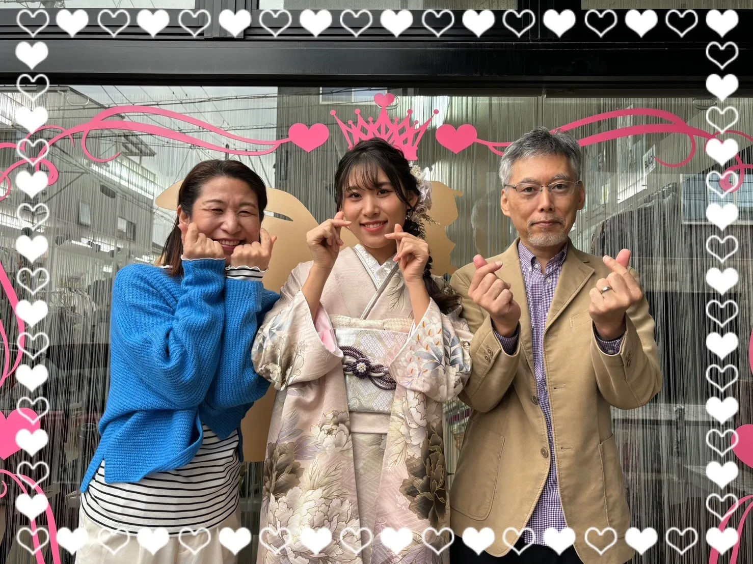 成人式　振袖　前撮り撮影会　奈良　くすみカラーガーリー　ベージュ/淡色　ボタン柄上品振袖 　ニュアンスカラー　モダン　トレンド　南琴奈
