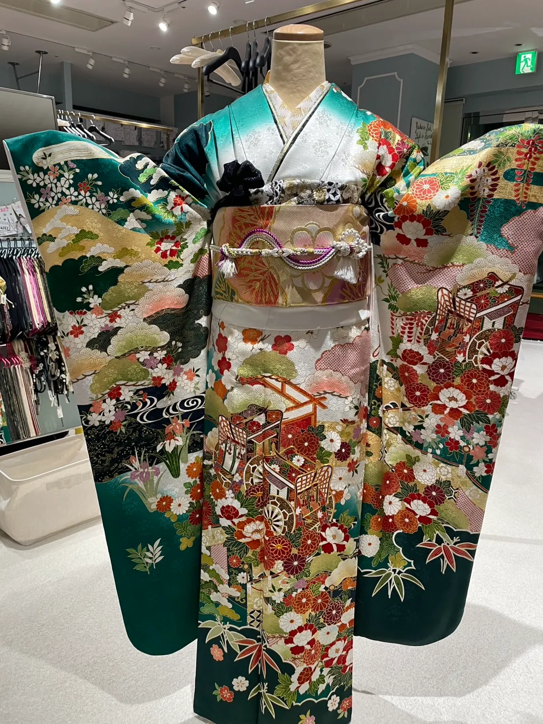 古典柄　緑　綺麗　高級古典　大人きれい