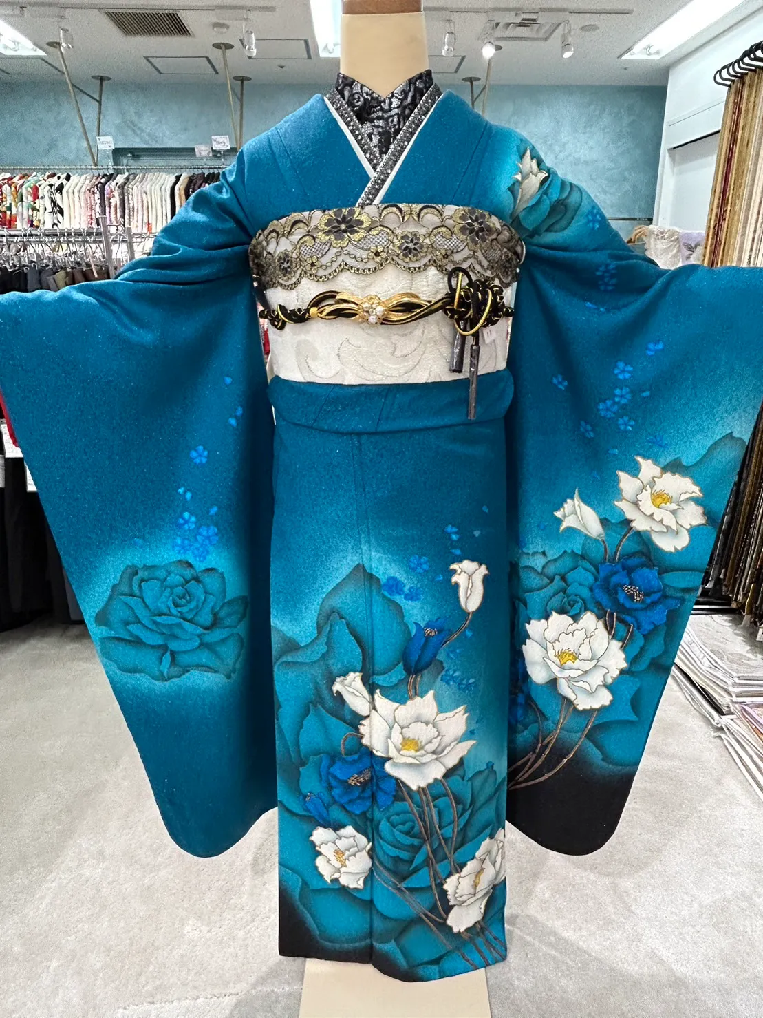 振袖レンタル　成人式　なんば　心斎橋　大阪　人気　ブルー　かわいい　シンプル