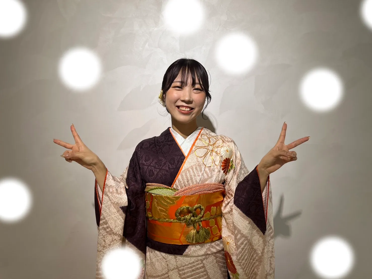 成人式　前撮り　梅田　袴　くすみカラー　かわいい　イマドキ　淡色　古典　タカゼン　撮影