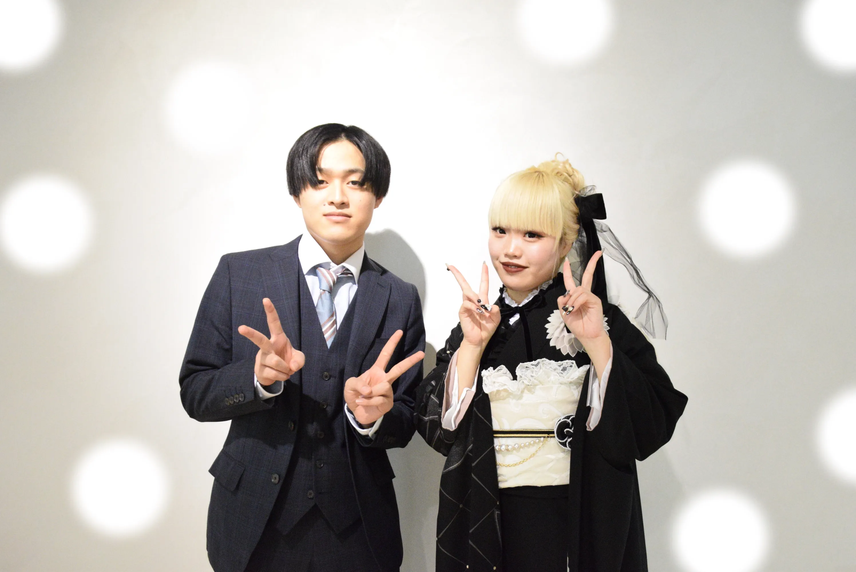 成人式　前撮り　梅田　袴　くすみカラー　かわいい　イマドキ　淡色　古典　タカゼン　撮影