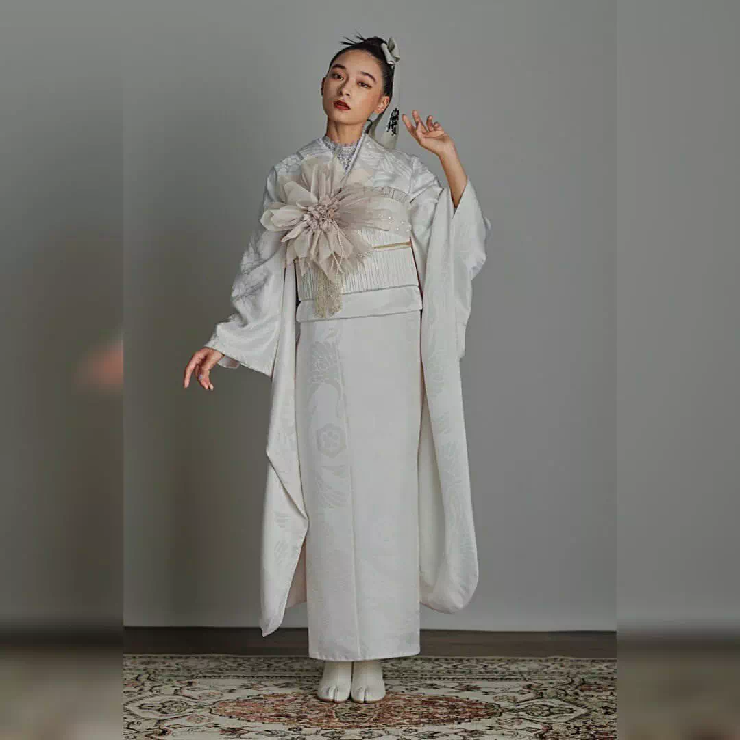 TAKAZEN姫路店　加古川市　高砂市　人気振袖　振袖レンタル　姫路市　成人式　卒業式　袴　振袖　イマドキ振袖　香音　