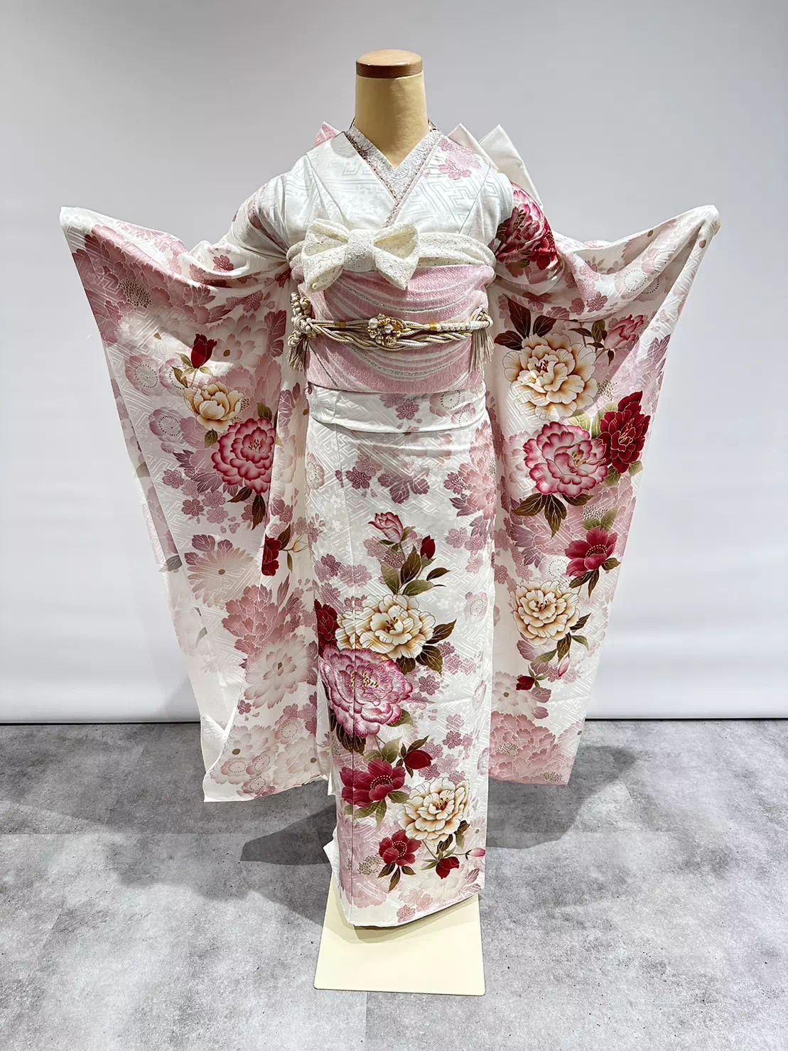 TAKAZEN姫路店　姫路市　成人式　卒業式　袴　振袖　イマドキ振袖　香音　