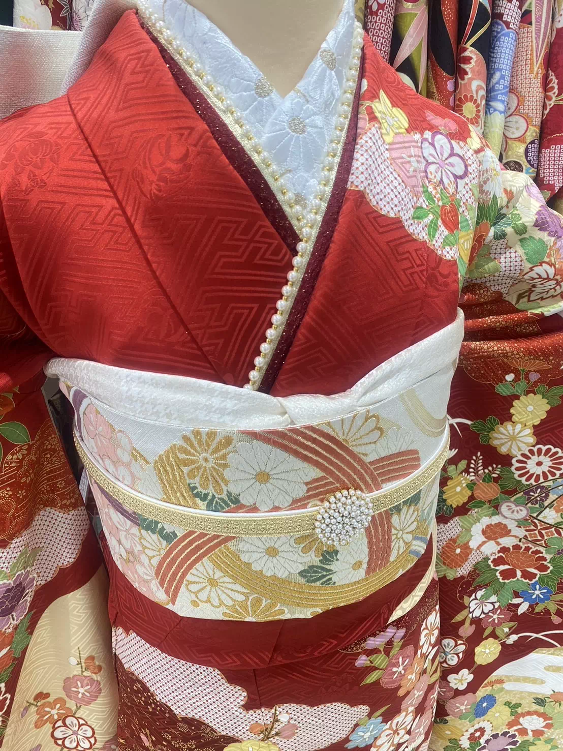 TAKAZEN姫路店　姫路市　成人式　卒業式　袴　振袖　イマドキ振袖　吉澤織物　手描友禅　金彩　プレミアム　赤　古典