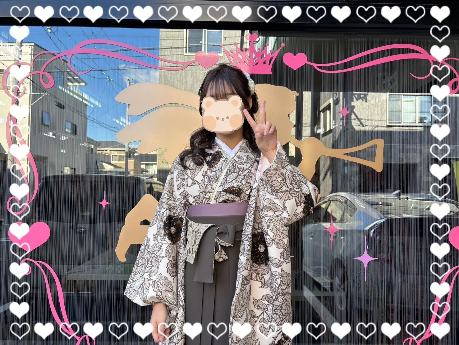 卒業式　袴　前撮り撮影会　玉城ティナ×紅一点ブランド袴　ブラウン/茶色/ダスティーカラー　洋柄　アンティーク調　人気　お洒落　リボン半襟
