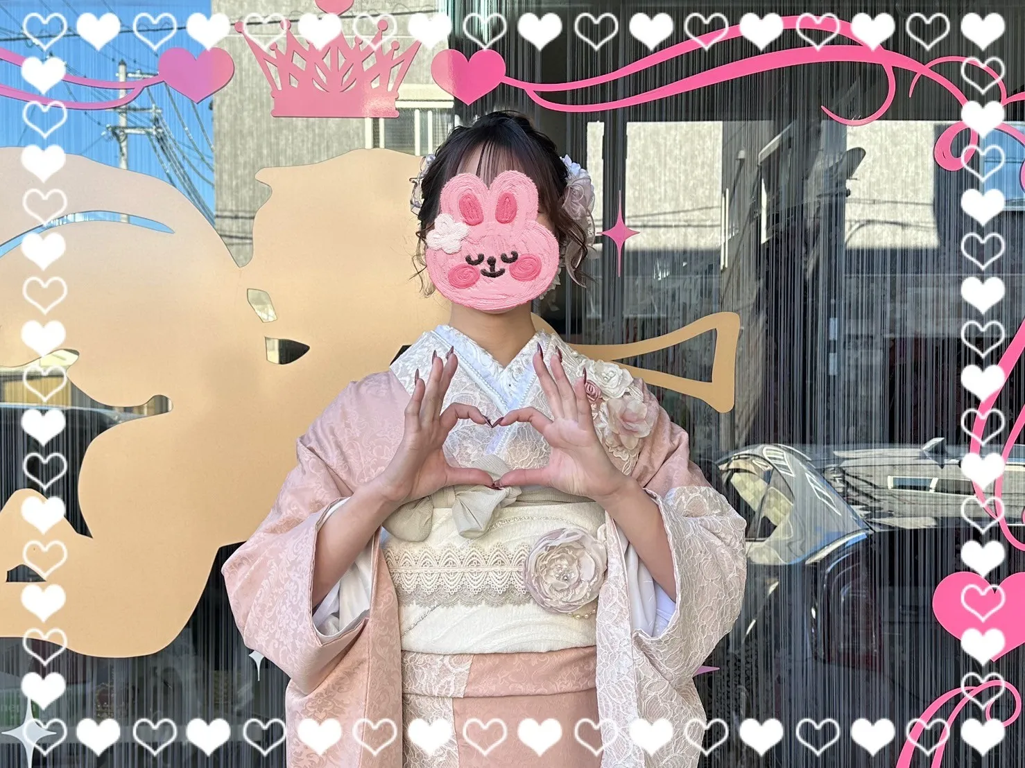 成人式　振袖　前撮り撮影会　ヘップバーンミニョン　ピンクベージュ　立体花　フレンチガーリー　おしゃれ　かわいい　誰とも被らない　レースインナー/ブーツコーデ　香音