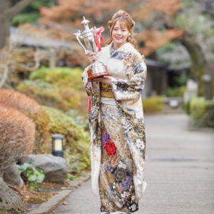 振袖レンタル　奈良　橿原　かわいい　おしゃれ　個性派　かわいい　かっこいい　くすみ　イマドキ　