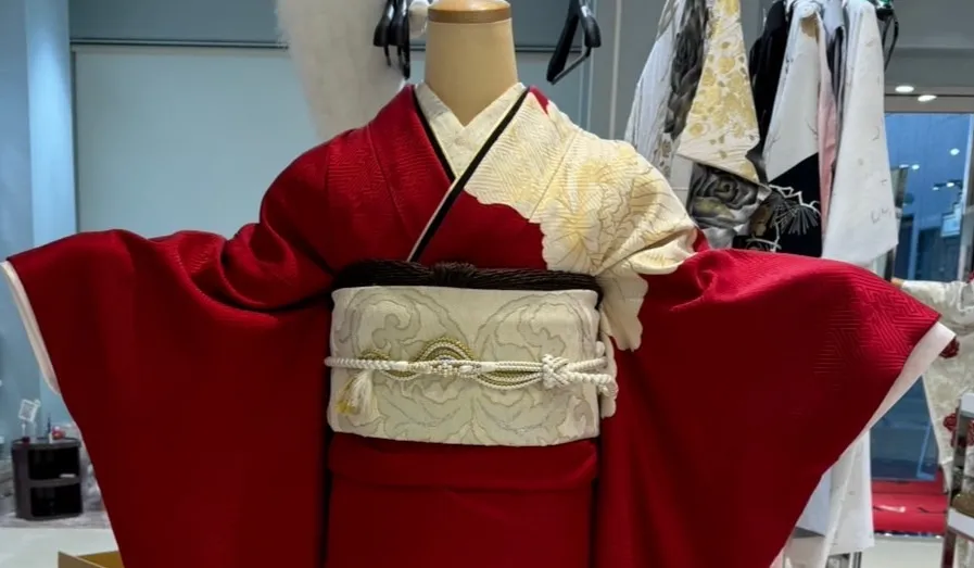 赤　ジャパンモード　シンプル　振袖　レンタル堺