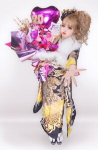振袖　レンタル　奈良　eggモデル　ゆいちゃみ　ジャパンモード　黒/黄/金(ゴールド)　本家トラ柄/大柄　一番人気　目立つ　ド派手　渋い　振袖　ギャル振袖　スワロフスキー付き　夏音