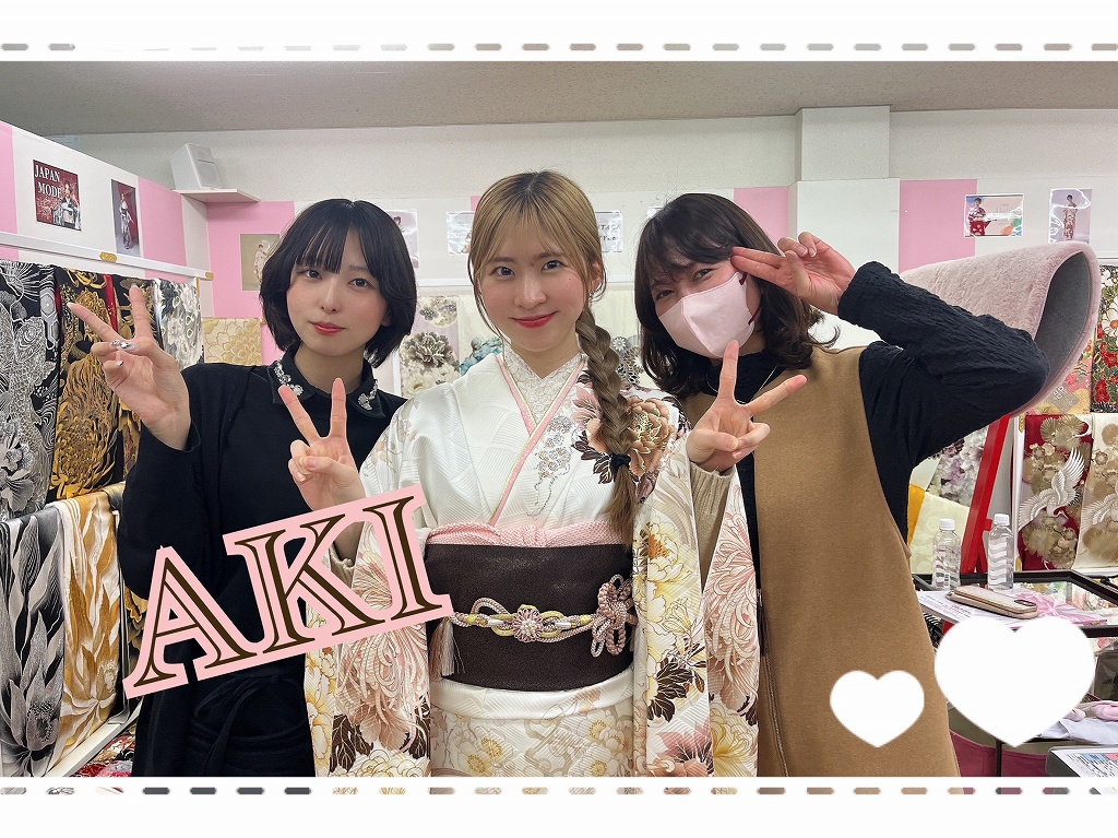 【TAKAZEN奈良店】30日♡2026年成人のブラウンコーデがおしゃれなお振袖姫ちゃん＆2027年成人ピンクがガーリーで可愛いお振袖姫ちゃん♡