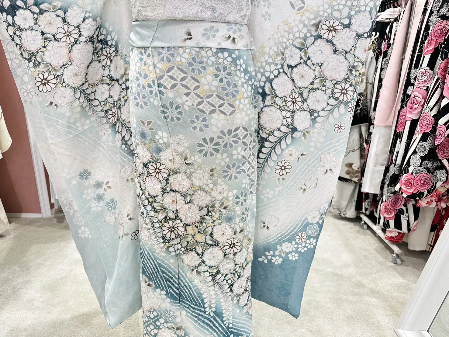 TAKAZEN姫路店　姫路市　成人式　卒業式　袴　振袖　イマドキ振袖　香音　