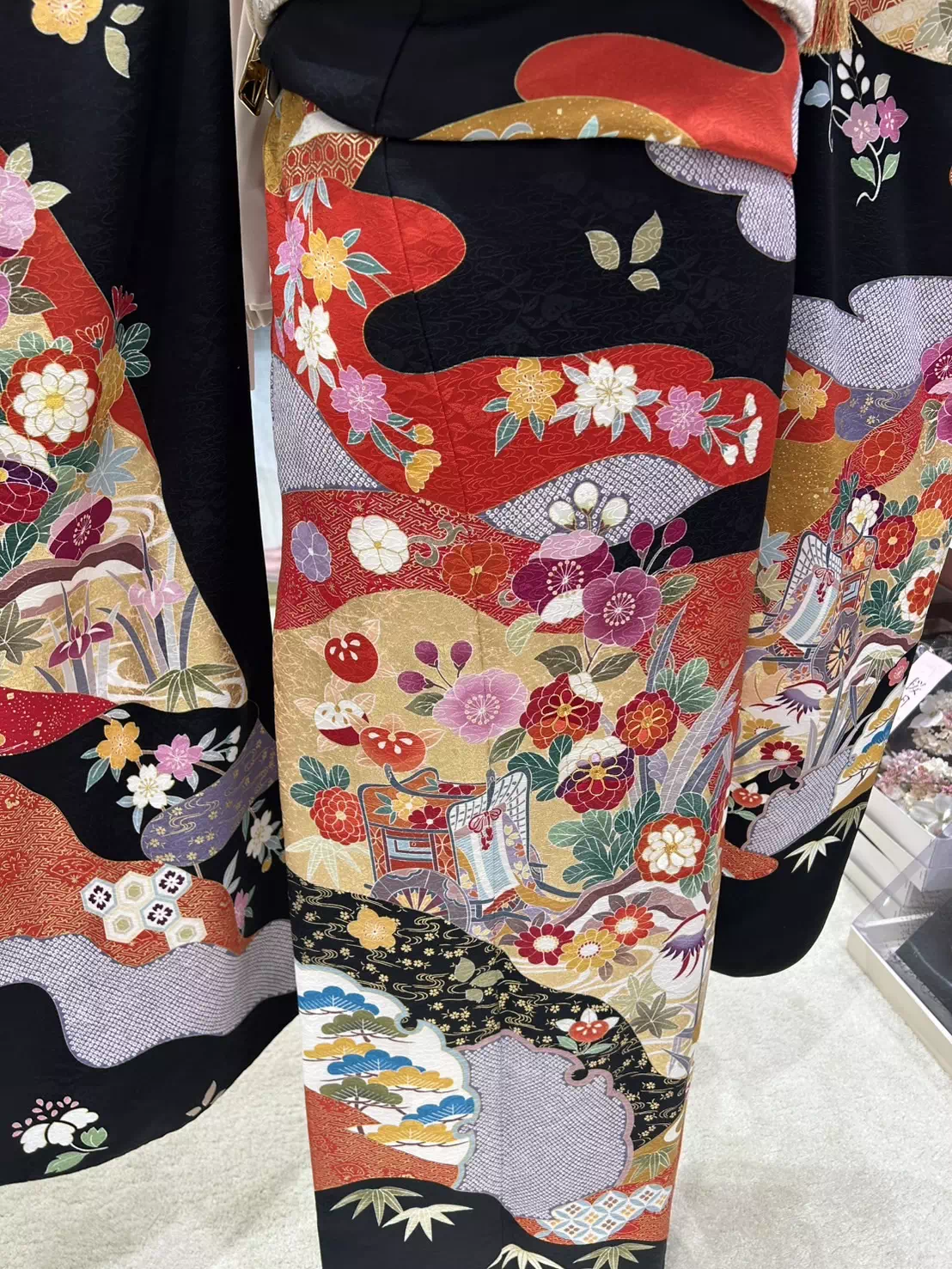 TAKAZEN姫路店　姫路市　成人式　卒業式　口コミ　振袖　イマドキ振袖　加古川市　高砂市　前撮り　正統派古典　雲取り文様