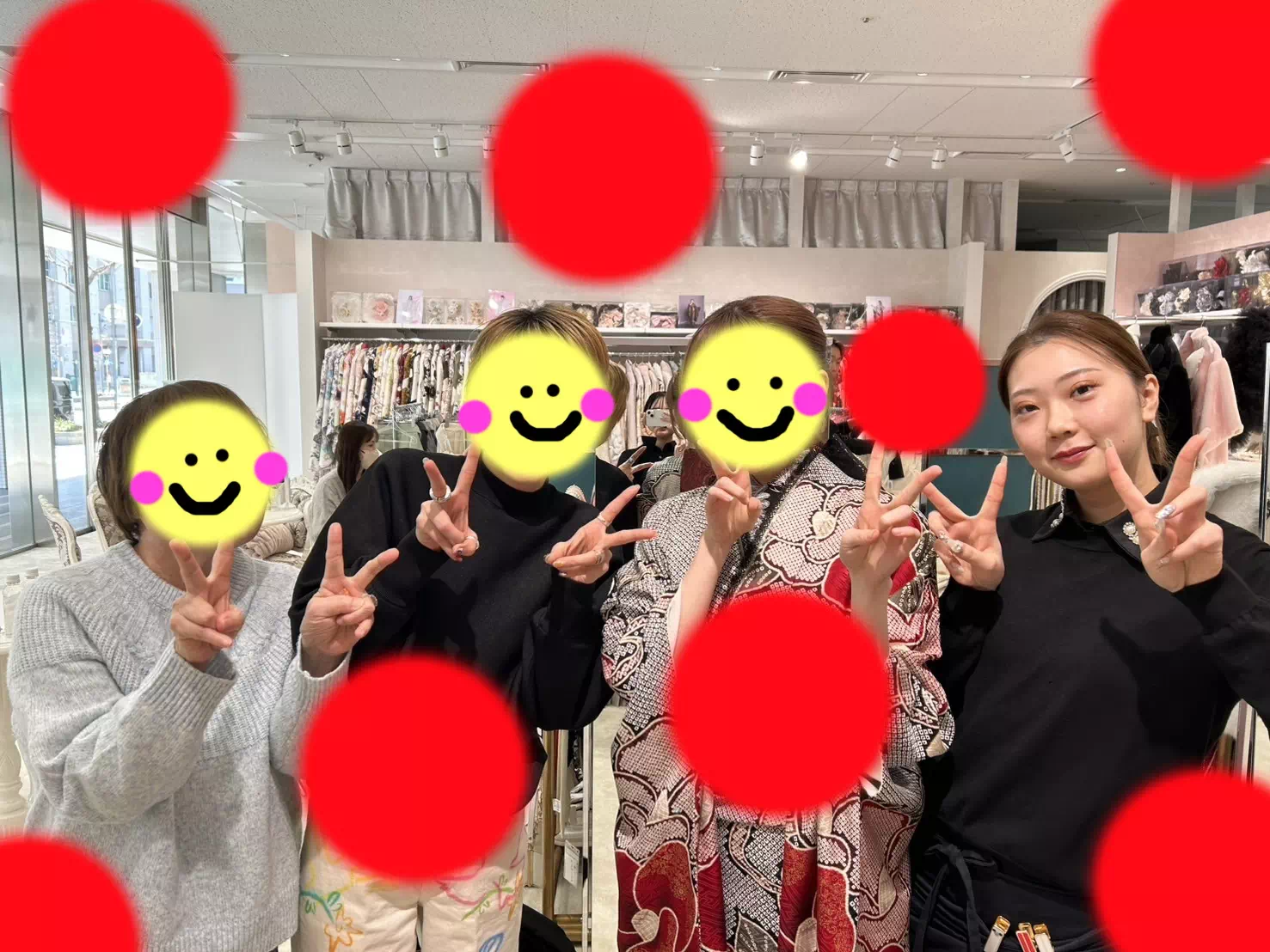 TAKAZEN神戸旧居留地店　前撮り撮影会　イマドキ　カワイイ　コディネート　振袖　レンタル　ヴィンテージスタイル　黒　赤