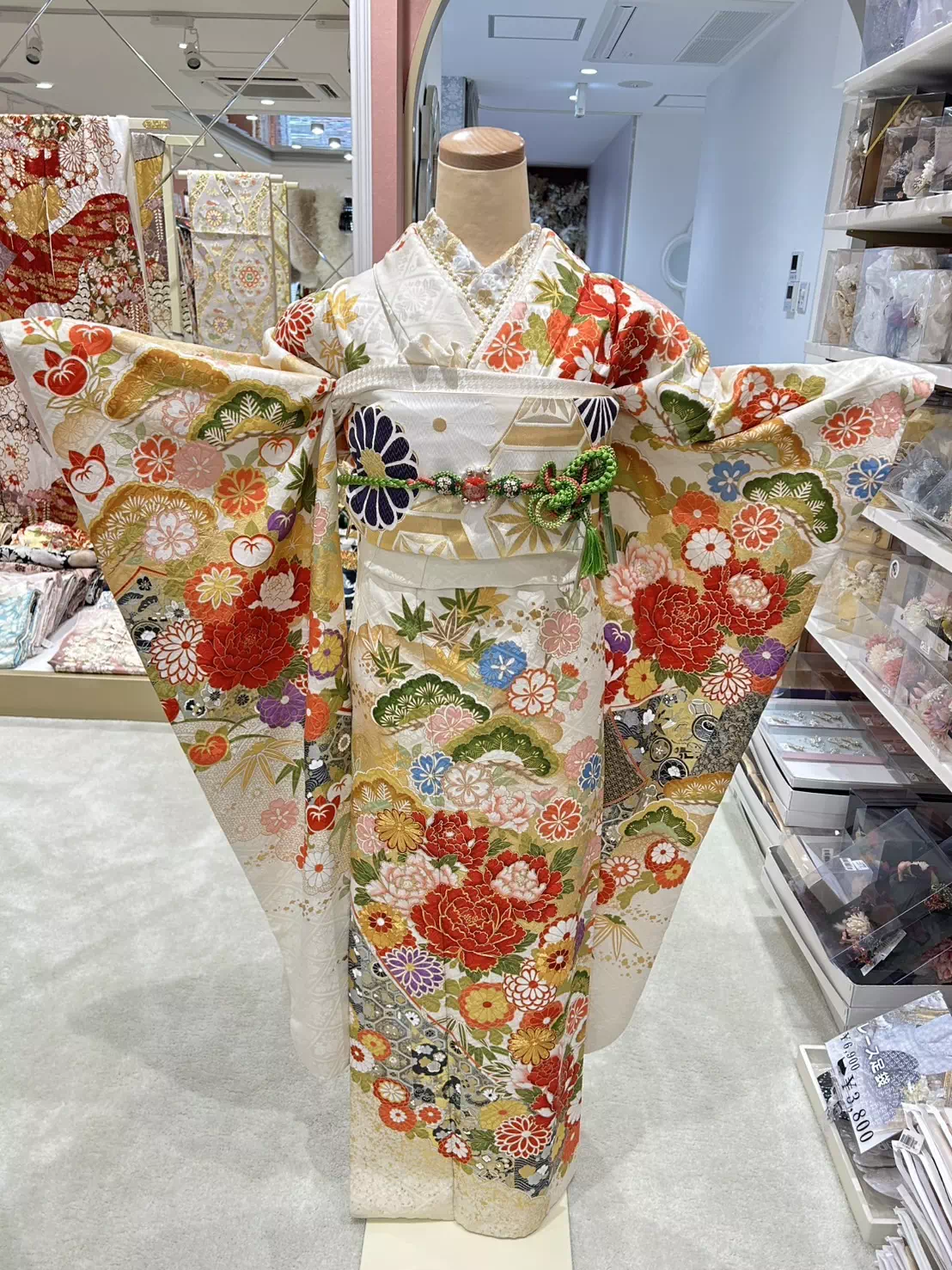 TAKAZEN姫路店　姫路市　成人式　卒業式　袴　振袖　イマドキ振袖　香音　