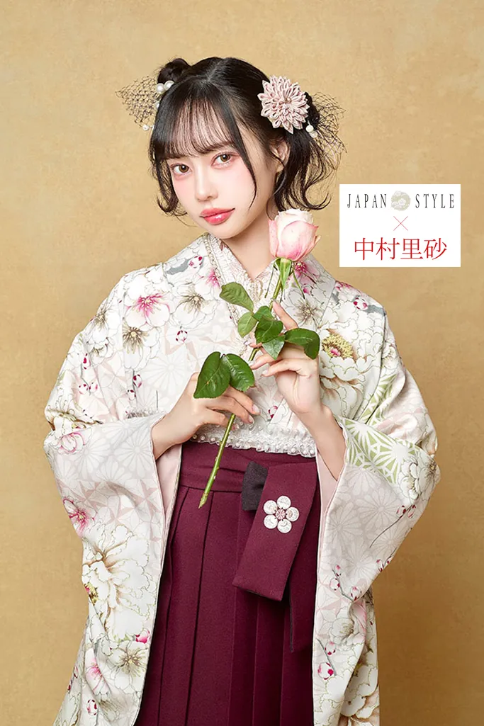 TAKAZENのレンタル袴 JAPAN STYLE×中村里砂ブランド袴　くすみピンク/淡い色　牡丹柄/八重桜　かわいい　綺麗系　清楚　【通販可】R26037