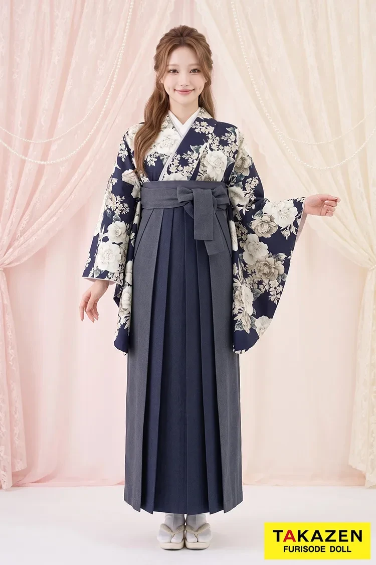 TAKAZENのレンタル袴 Heatherブランド袴 ネイビー 椿柄 ガーリー かわいい おしゃれ デニム素材袴 ブーツスタイル【通販可】R26045