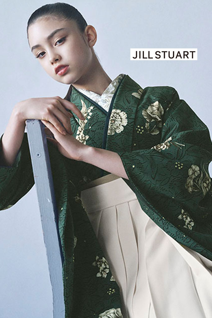 TAKAZENのレンタル袴 JILL STUARTブランド袴　グリーン　フルール　大人っぽい　上品　ブーツスタイル　洋風　きれいめ【通販可】R26051