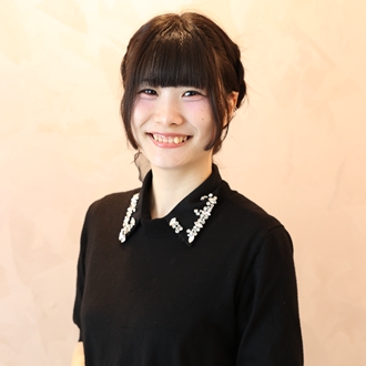 興津　くるみ