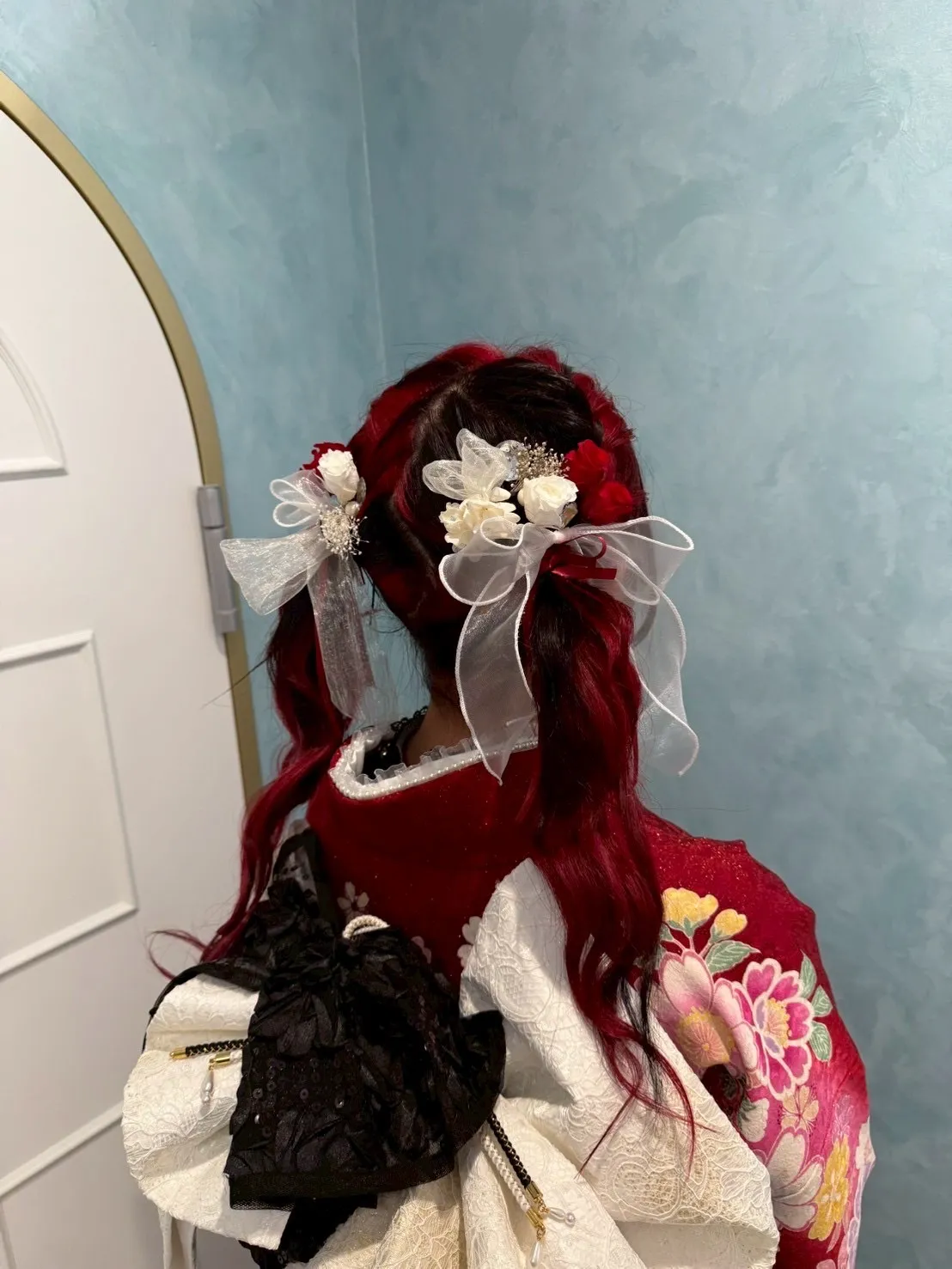 前撮り　振袖　撮影会　髪型　髪飾り　ヘアアレンジ　カワイイ　水引き　盛り髪　金箔　レース　リボン