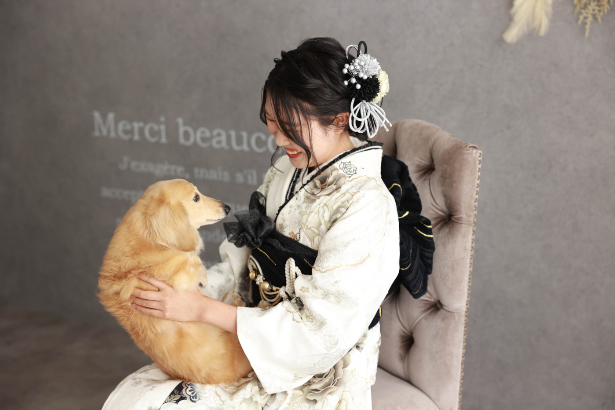 振袖　レンタル　前撮り　撮影会　可愛い　おしゃれ　かっこいい　イマドキ　くすみ　レトロ　安い　ペット