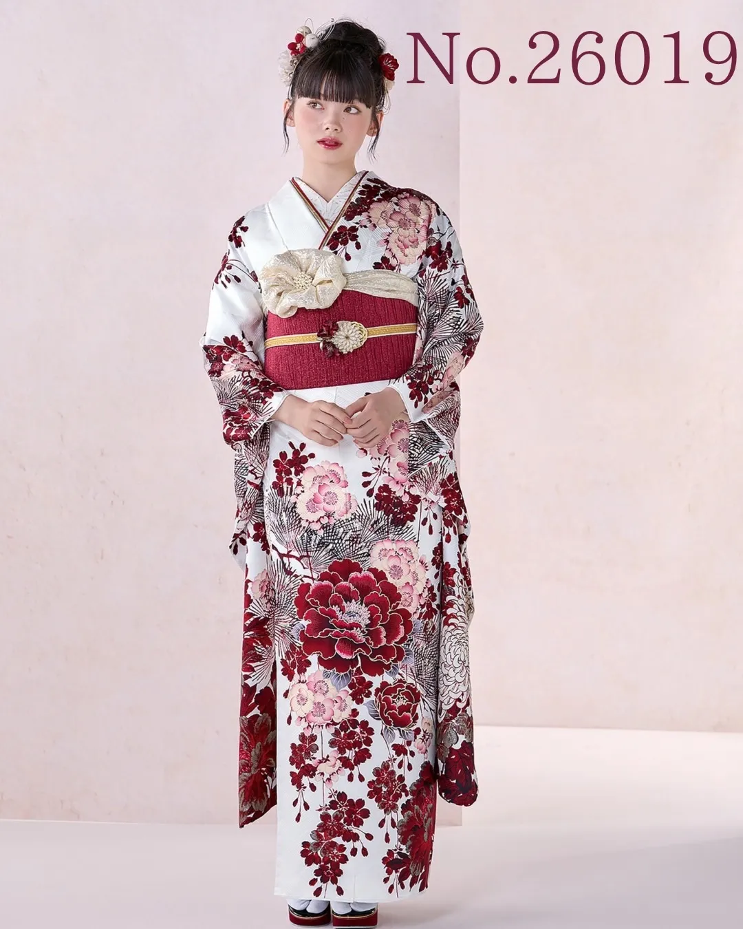 振袖　レンタル　正統派古典　華徒然×吉木千沙都　白/赤　牡丹柄　TAKAZENオリジナルカラー　綺麗　お洒落　大人っぽい　南琴奈【通販可】26019