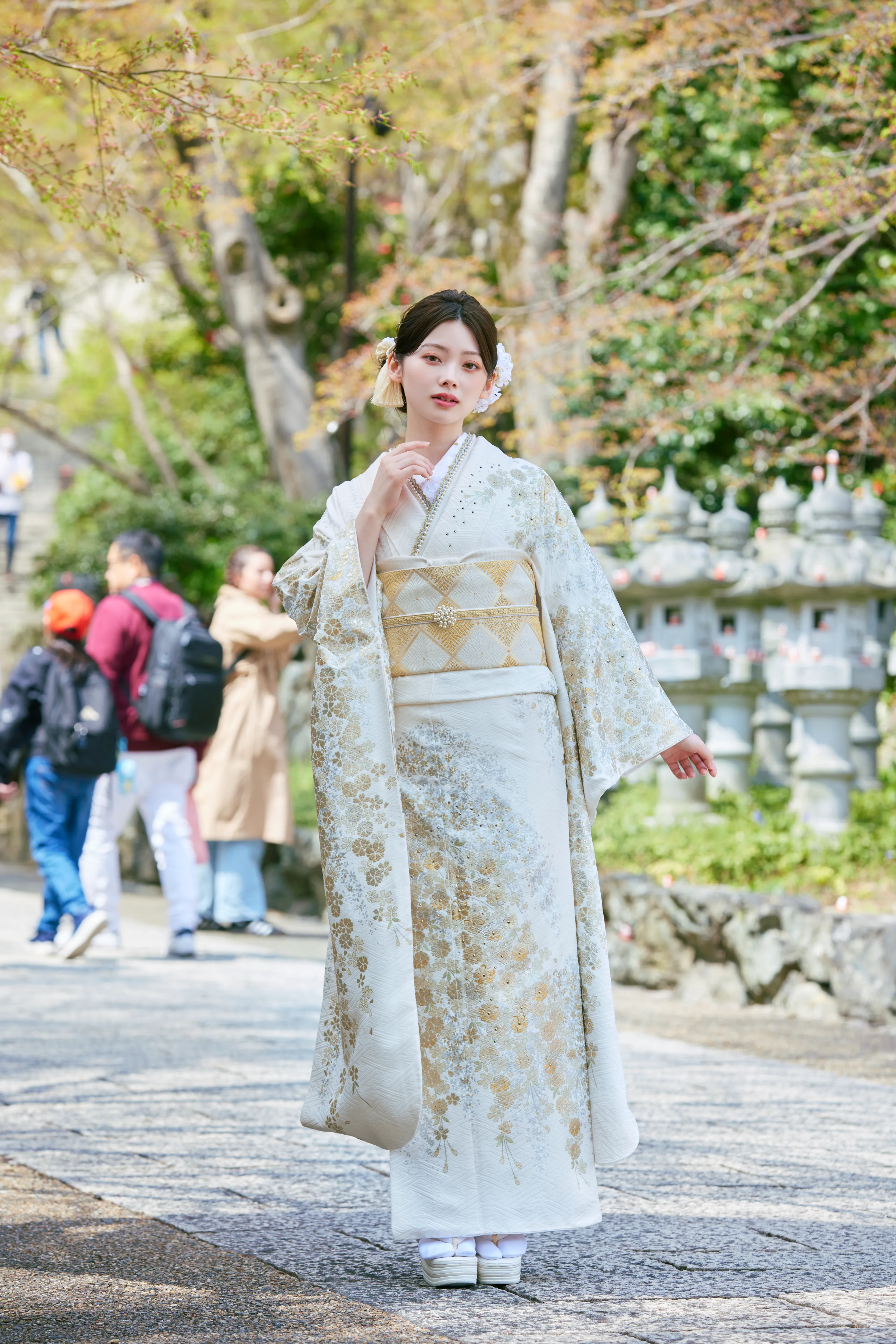 成人式　卒業式　TAKAZEN 袴レンタル