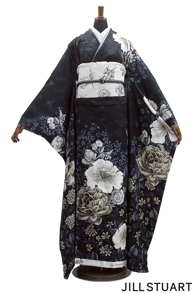 TAKAZENのレンタル振袖 JILL STUARTブランド振袖　ネイビー　ピオニー　ヴィンテージスタイル　シック　シンプル　おしゃれ　綺麗系【通販可】K1199